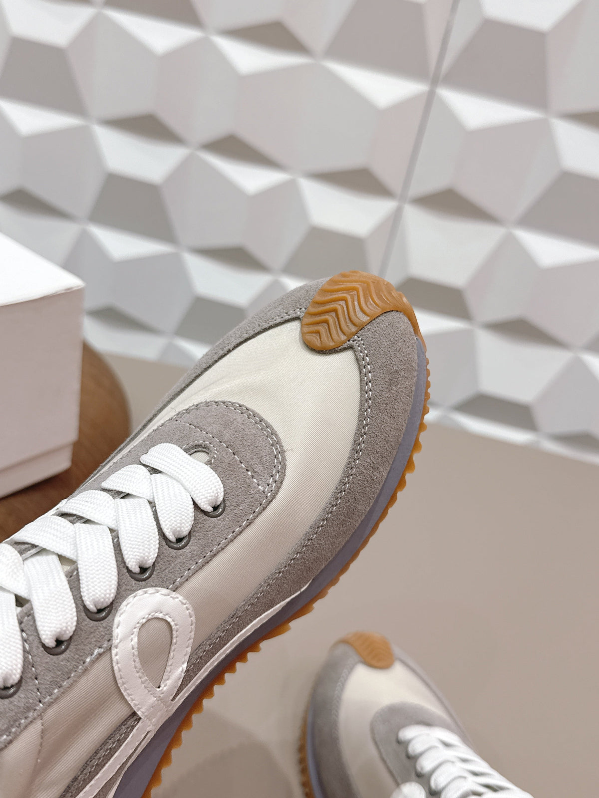 L2-Sneakers