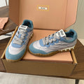 M-Sneakers