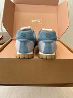 M-Sneakers