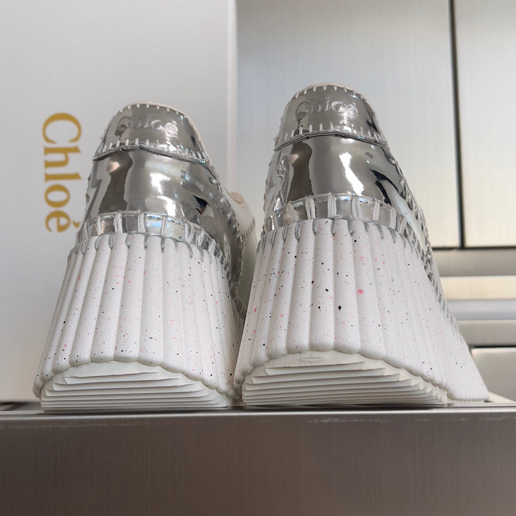 H-Sneakers