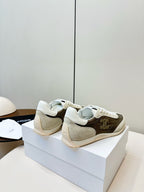 S-Sneakers
