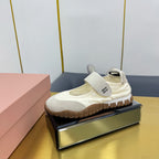 M-Sneakers