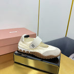 M-Sneakers