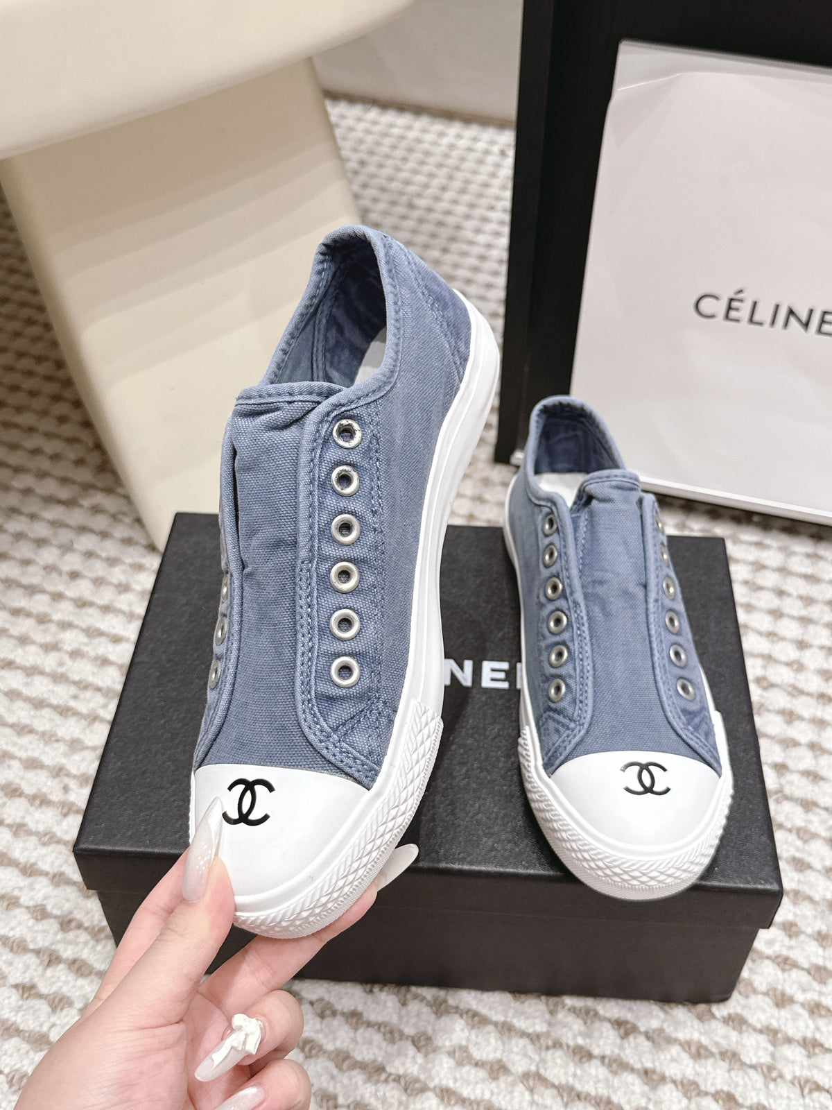 C-Sneakers