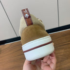 L-Sneakers
