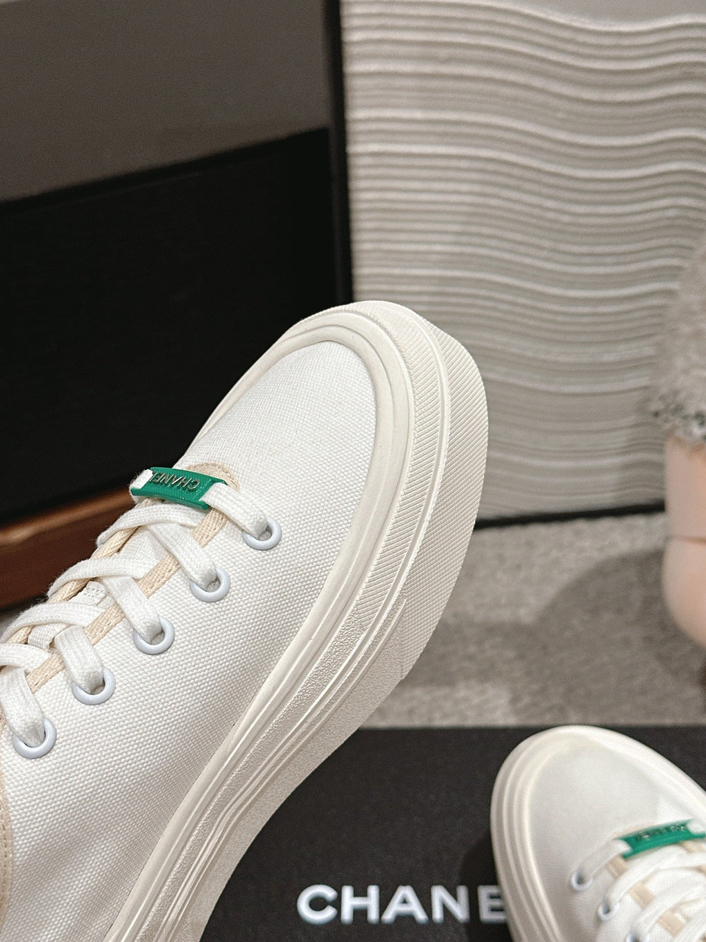 C-Sneakers