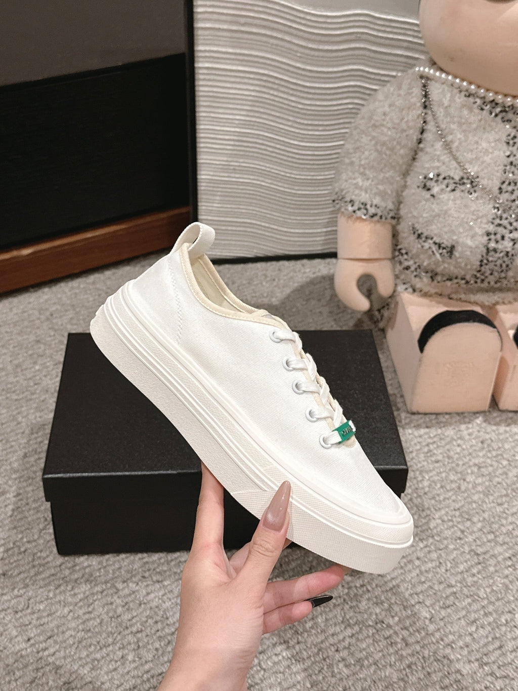 C-Sneakers