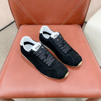 M-Sneakers
