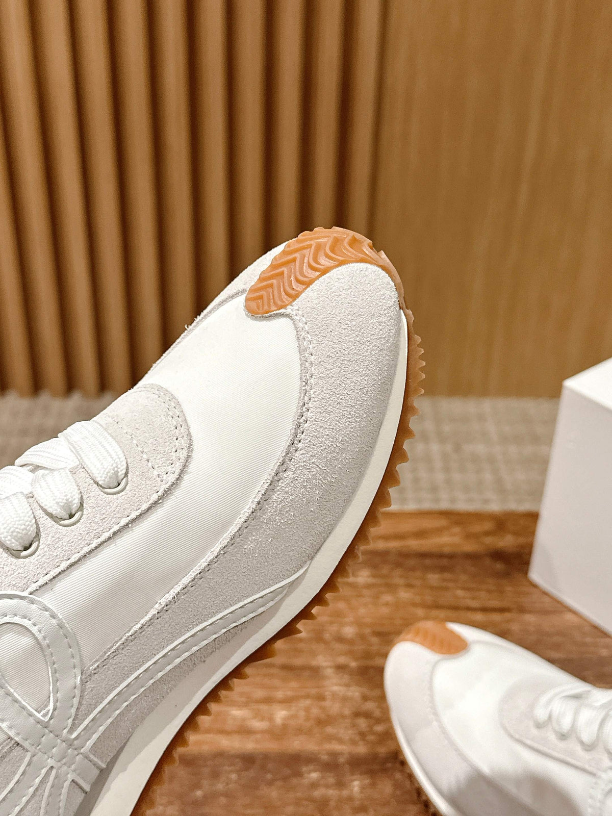 L2-Sneakers